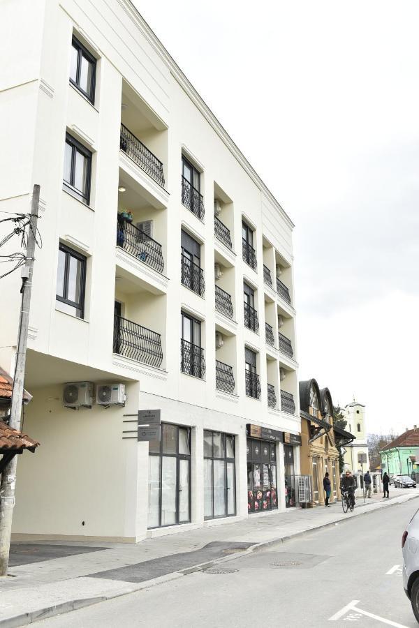 Grand Lux Apartman Čačak Zewnętrze zdjęcie